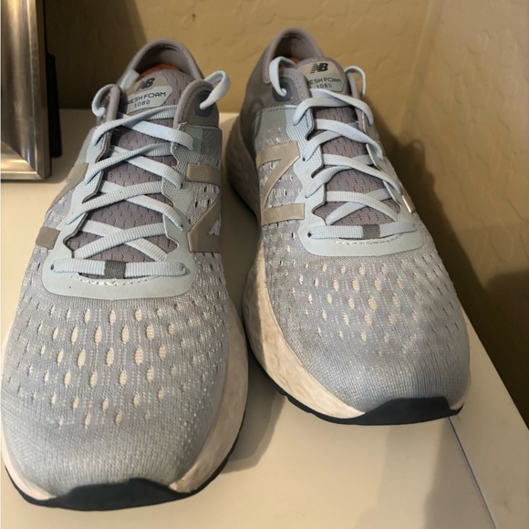New Balance Fresh Foam 1080 women's 12 - Picture 3 of 5